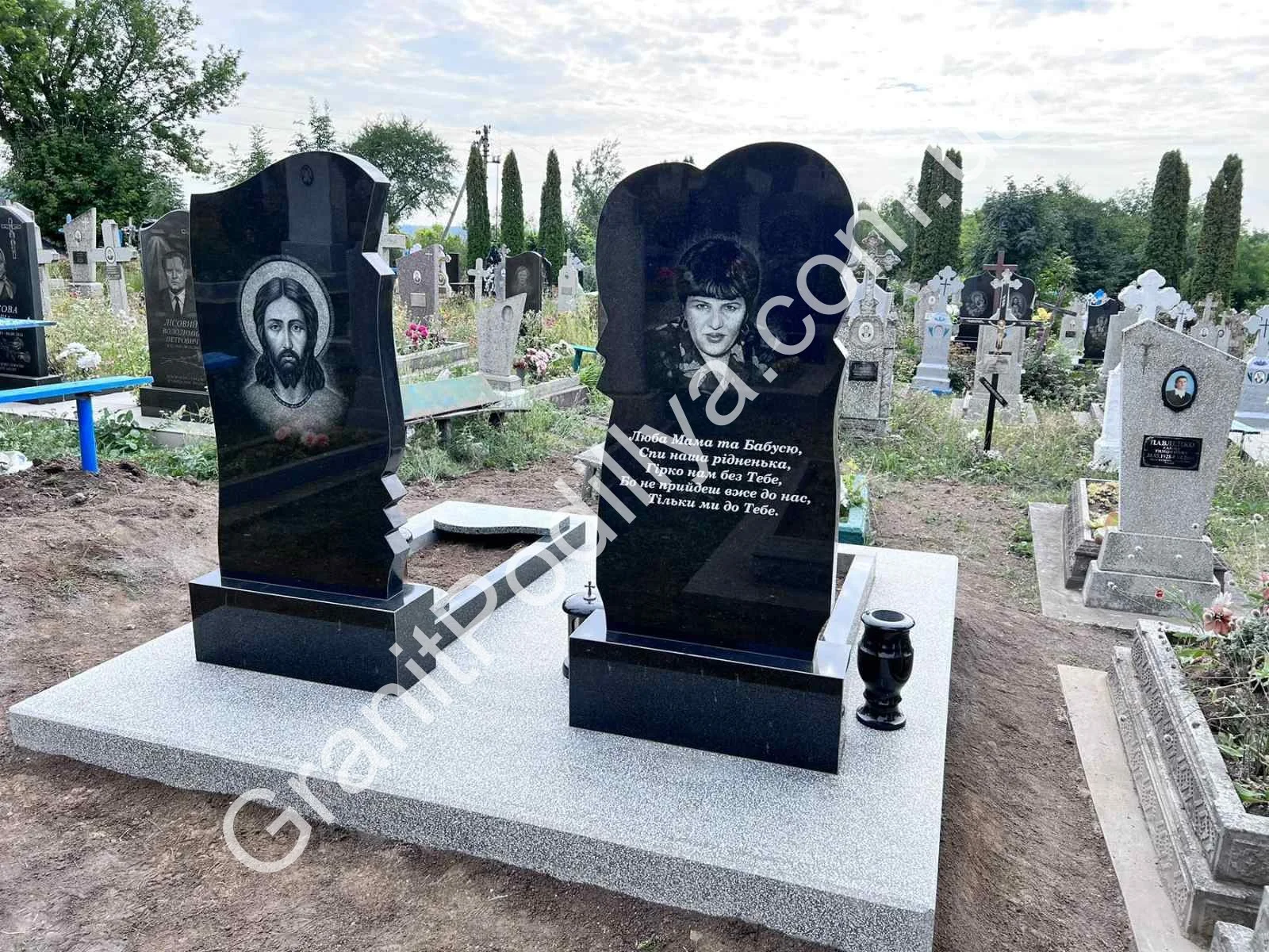 Подвійний пам'ятник з граніту - Кам'янець-Подільський | GranitPodillya